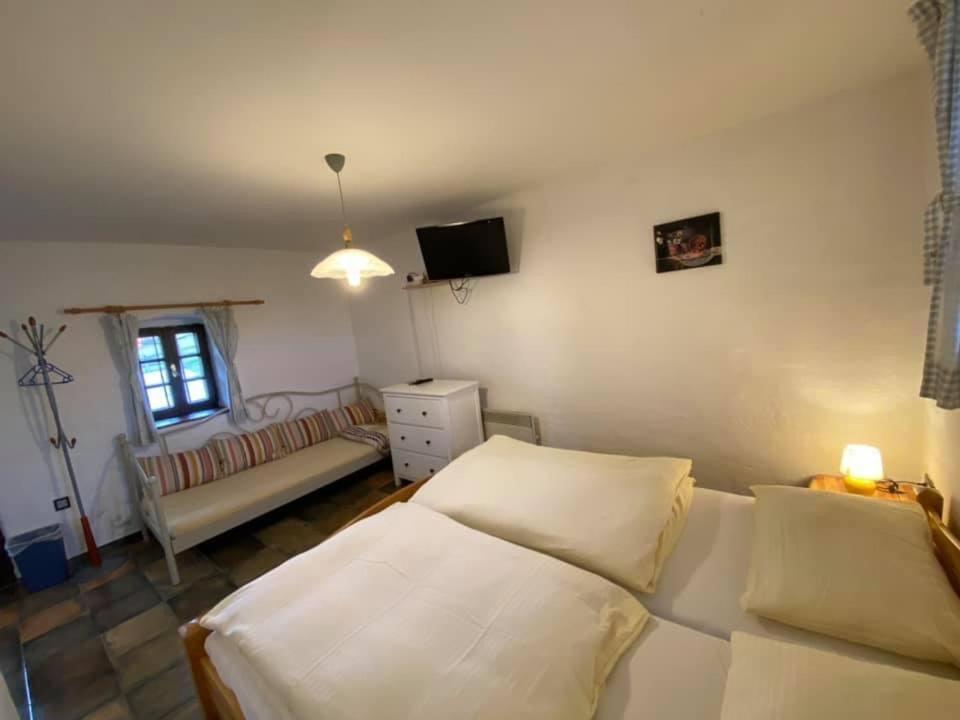 Apartments Mali Raj Dolenci Ngoại thất bức ảnh